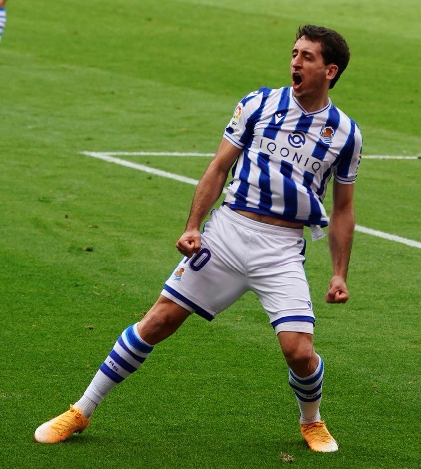 克罗地亚绝杀西班牙,奥亚尔萨瓦尔点燃赛场 克罗地亚绝杀西班牙,奥亚尔萨瓦尔点燃赛场