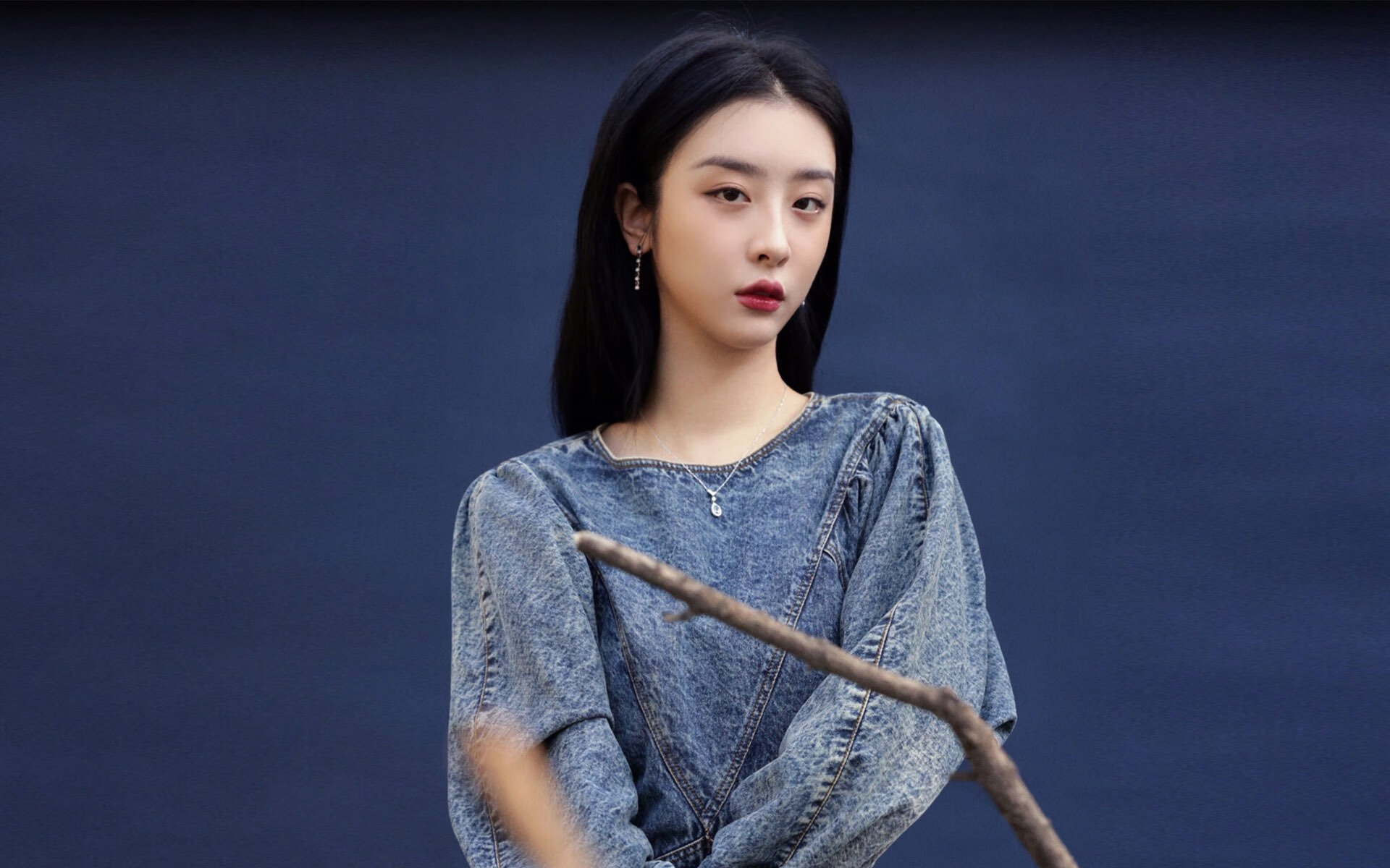 双线裂变，瑞士绝地逆转秘鲁，格列兹曼一剑封喉—世界杯头名之战的唯一剧本